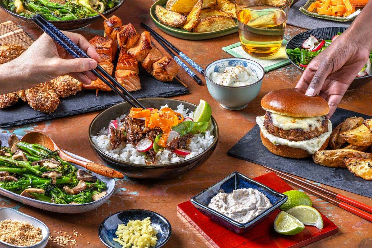 C'è tanta voglia di sperimentare nuovi tipi di cucina e ingredienti diversi Gli italiani e la cucina: ingredienti freschi e consumo consapevole C'è tanta voglia di sperimentare nuovi tipi di cucina e ingredienti diversi Gli italiani e la cucina: ingredienti freschi e consumo consapevole