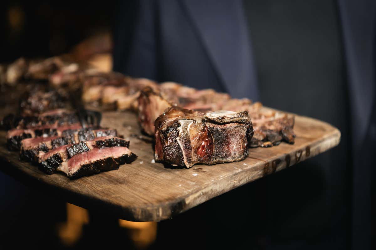 A Milano il dialogo fra allevamenti d’autore e vini che contano A Milano il dialogo fra allevamenti d’autore e vini che contano