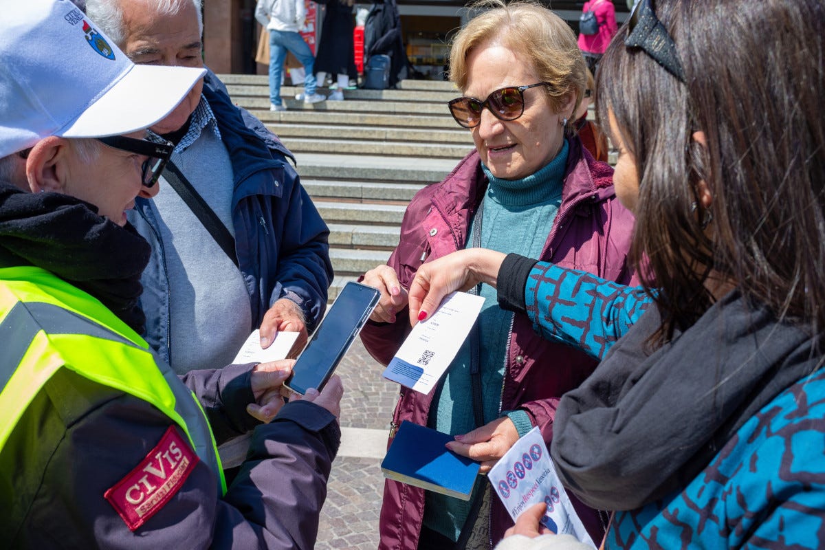 Venezia, il turismo cresce con il ticket da 5€: i tour operator chiedono un aumento