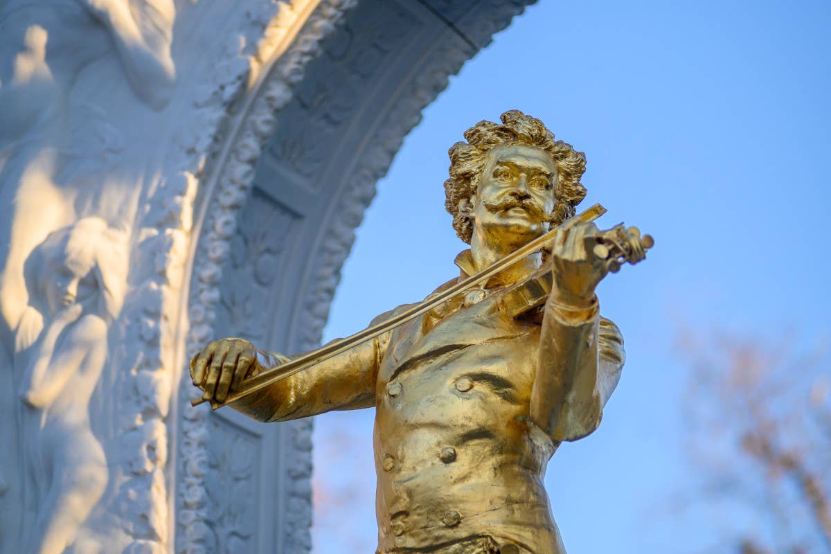 Vienna rende omaggio al "Re del Valzer": un anno di eventi per Johann Strauss