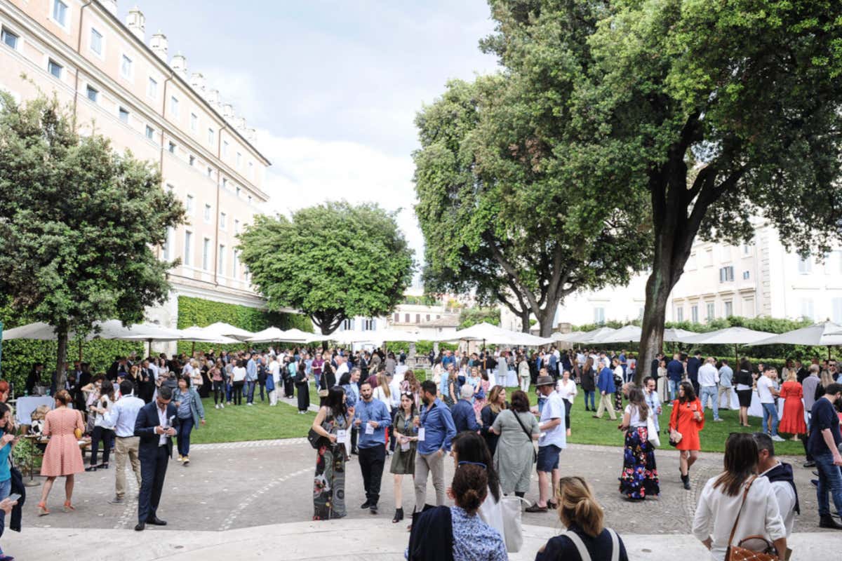 L'immagine di una precedente edizione della manifestazione Vino e Arte che passione, a Roma la sesta edizione
