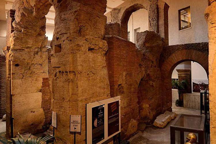 (Vinoforum, in 130 etichette il vino incontra la sua storia)