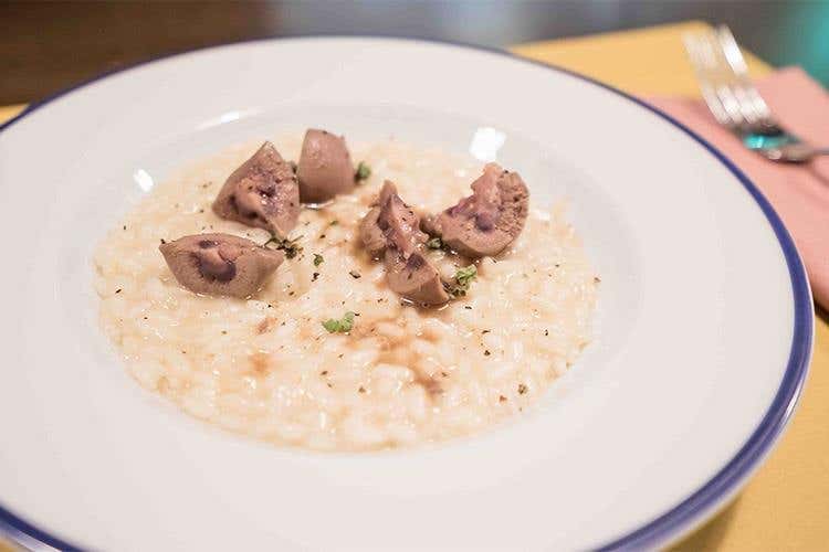 Risotto al limone, rognoncini di Agnello Gallese al marsala e maggiorna (Diego Rossi)