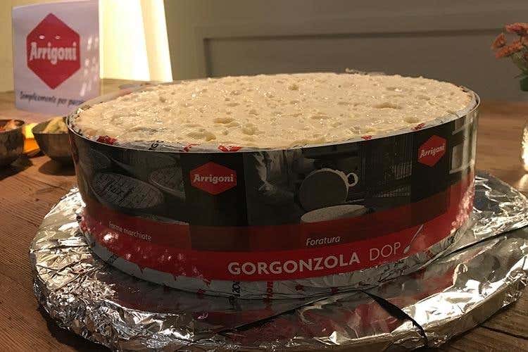 (Duchessa Lia e Arrigoni formaggi 
L'Asti secco trova il suo abbinamento)