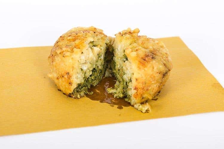 La Vasinicola (Fryttatì, lo street food napoletano a Roma 
Timballi di pasta fritti per tutti i gusti)