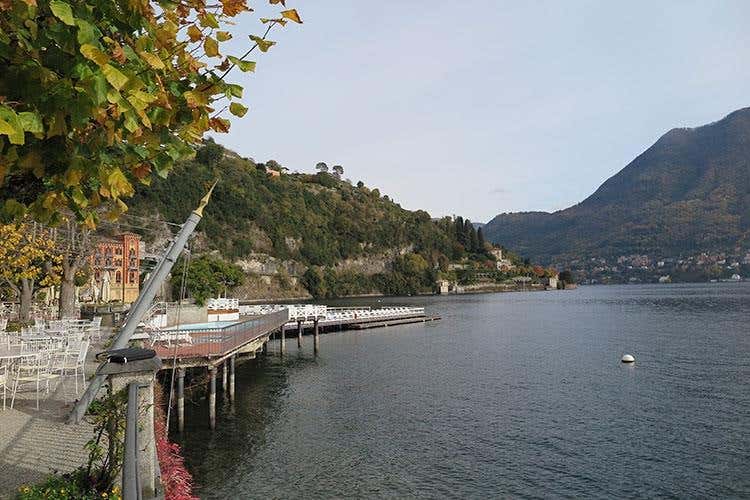 (I vini di Villa d’Este Wine Symposium 
Seminari e degustazioni da 23 Paesi)