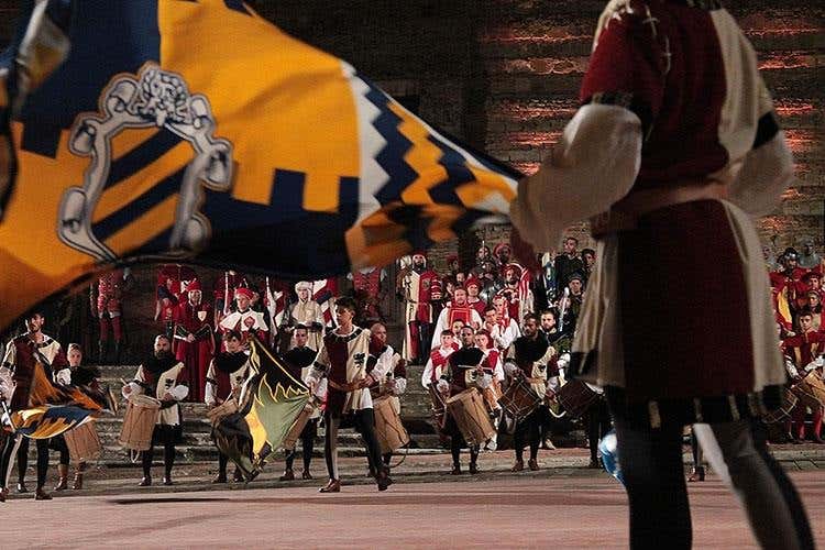 Il Bravio delle Botti - Il “Bravio delle Botti” di Montepulciano 
Sfide ai fornelli con i piatti più tipici