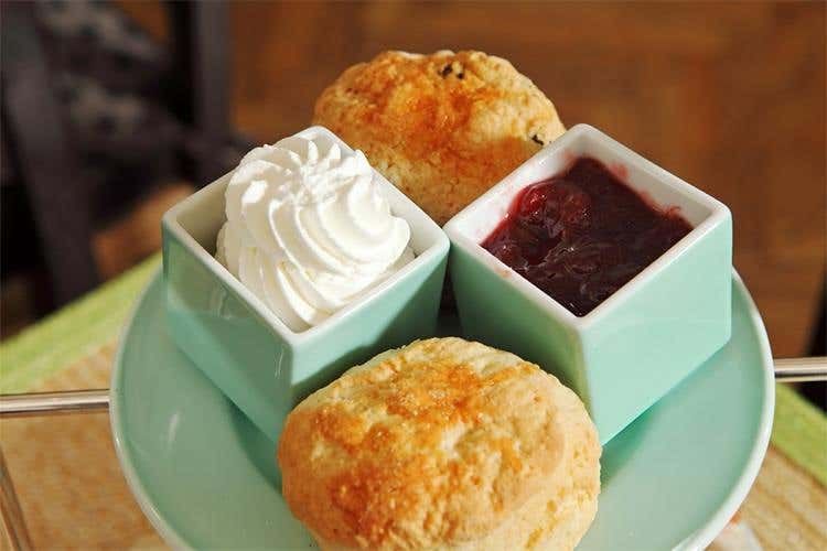 Il rito del tè all'inglese da Babingtons 
Tradizione a piazza di Spagna dal 1893