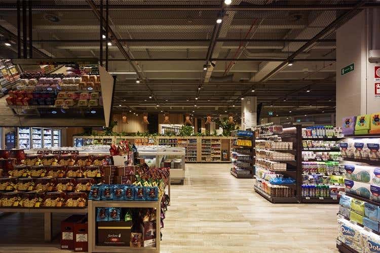 Il supermercato del futuro a Milano 
Apre il nuovo punto vendita Coop