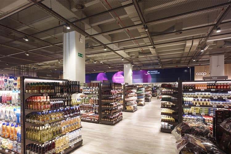 Il supermercato del futuro a Milano 
Apre il nuovo punto vendita Coop