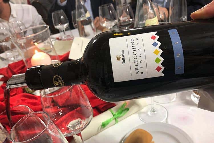 Arlecchino Tallarini Igt Rosso della Bergamasca 2013 (La consapevolezza della Valle Brembana 
Tante eccellenze e la voglia di raccontarle)