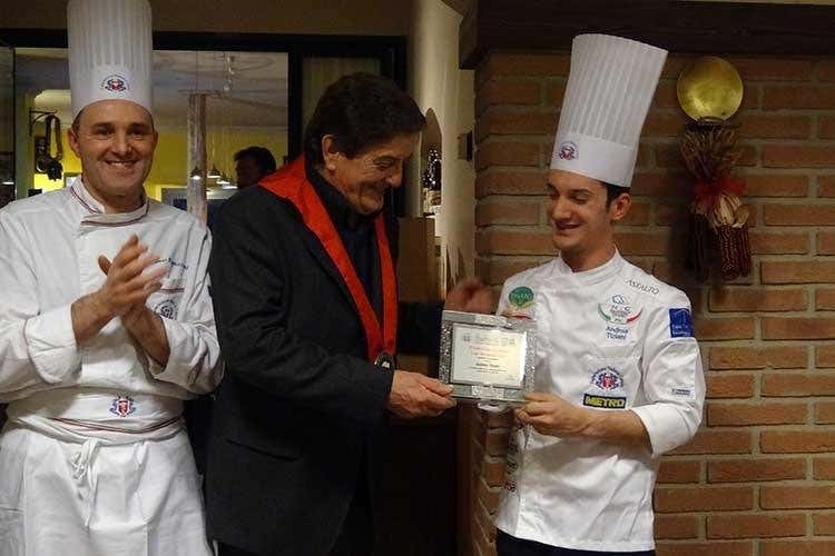 Convivium, 2ª edizione - Andrew Regazzoni, il presidente Cuochi Bergamo Roberto Belussi e Andrea Tiziani della Nic (La consapevolezza della Valle Brembana 
Tante eccellenze e la voglia di raccontarle)