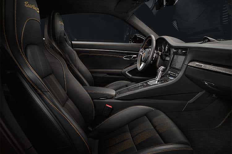 La nuova 911 Turbo S Exclusive Series 
Più potente, ricercata e singolare