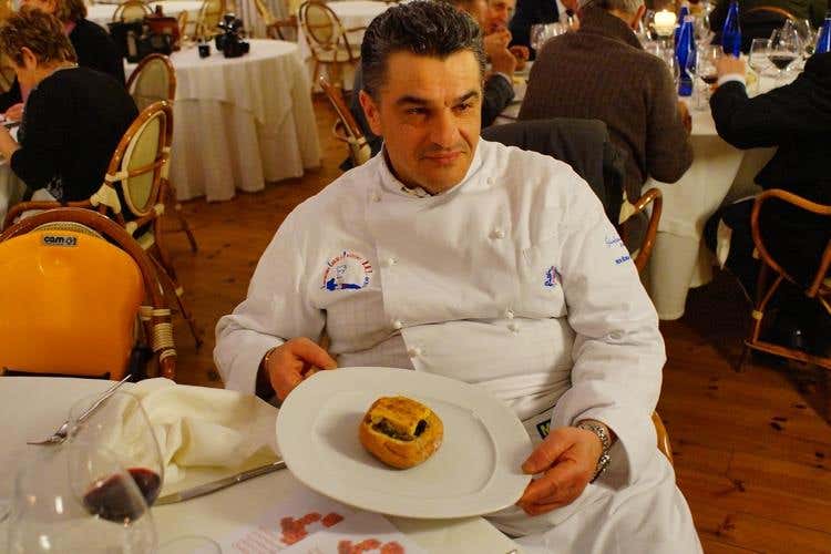 Riccardo Liso - Prima tappa del Giro d’Italia dei sapori 
Maglia rosa alla cucina dell’Alta Murgia