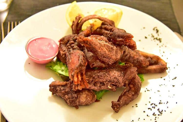 Ho bruciato il fritto misto (Sesto Canto 
Cucina gourmet, porzioni abbondanti)