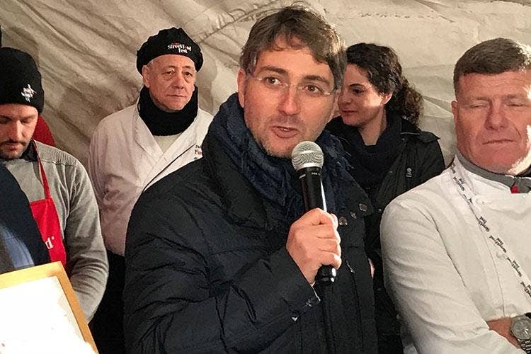 Piergiorgio Martorana (Street Food Fest a Palermo 
300mila presenze, vince il Cannolo)